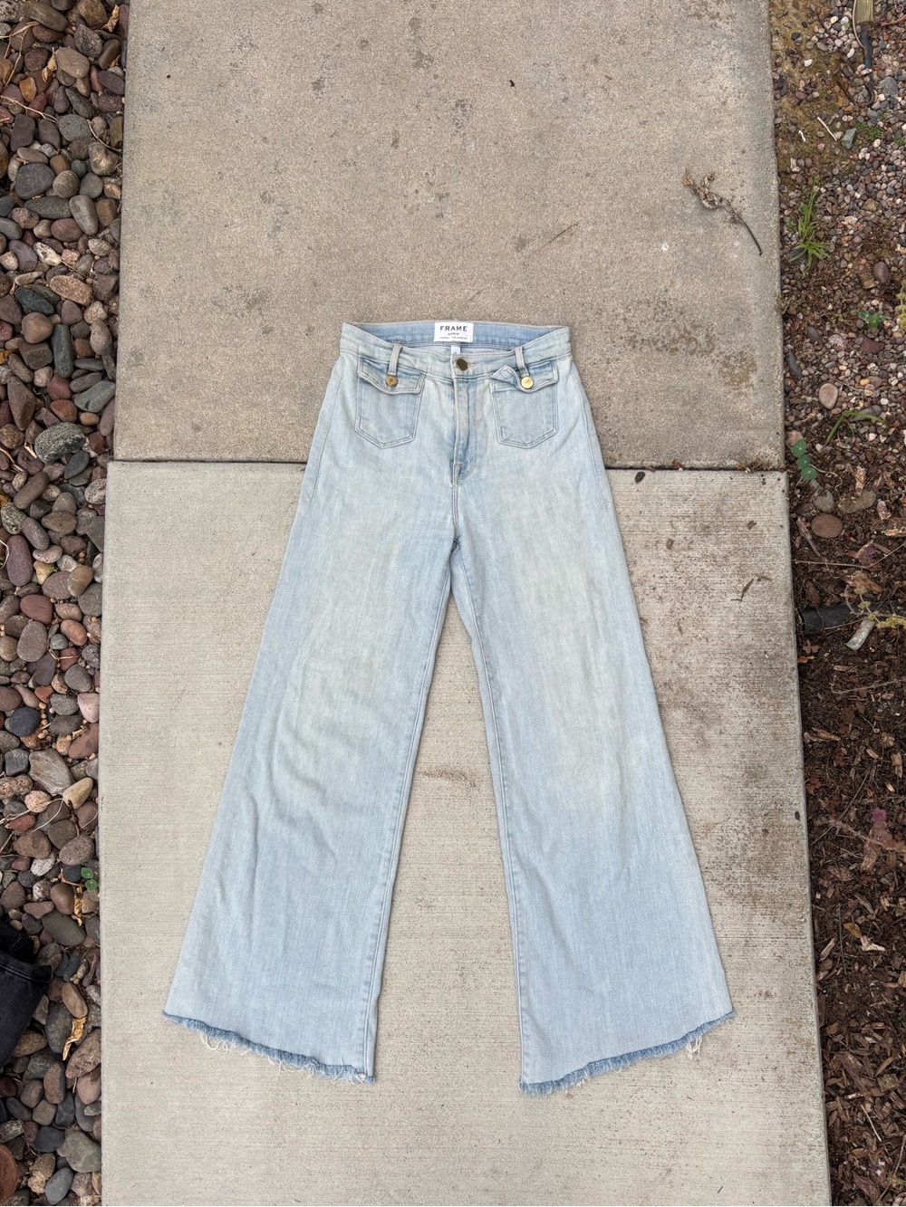 Jeans - Picture 5 of 9